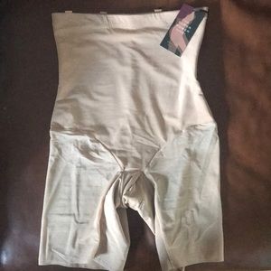 Honeylove Super Power Short